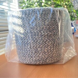 NWT Design Ideas Weaved Heather Potted Plants Sleeve